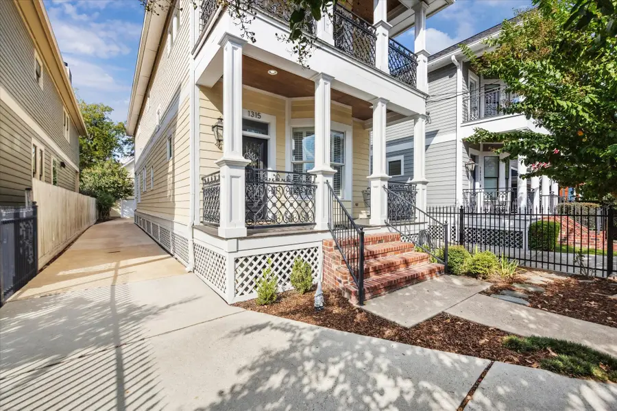 1315 W 22nd Street, Houston, TX 77008 - Image #3