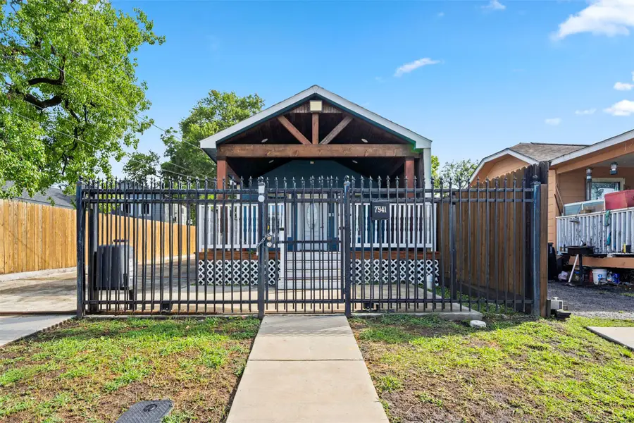 7941 Goode Street, Houston, TX 77012 - Image #2