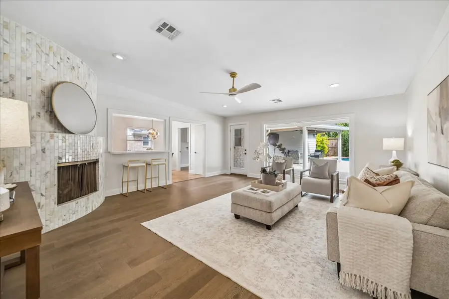 10706 Sugar Hill Drive, Houston, TX 77042 - #2