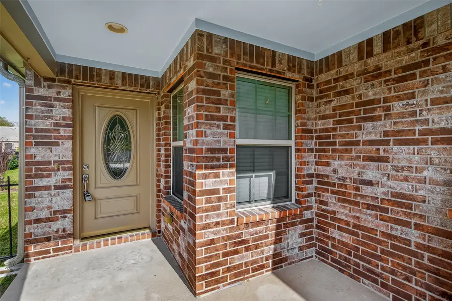 2922 Bur Oak Court, Richmond, TX 77469 - Image #2