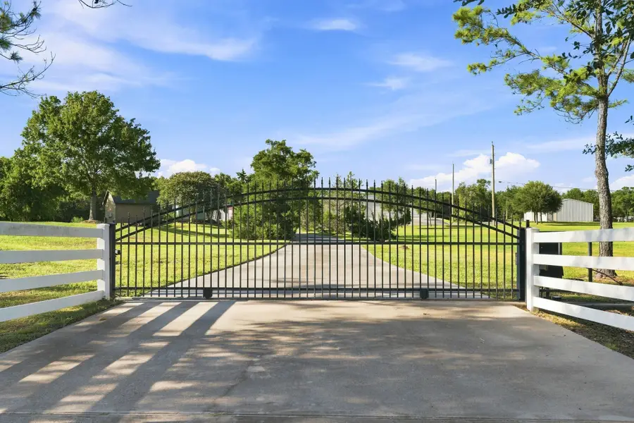 2904 Red Bluff Road, Seabrook, TX 77586 - #2