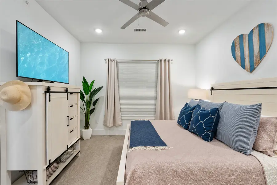 199 Waterpoint Court #208, Montgomery, TX 77356 - Image #3