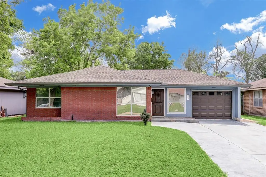 6837 Concho Street, Houston, TX 77074 - #1