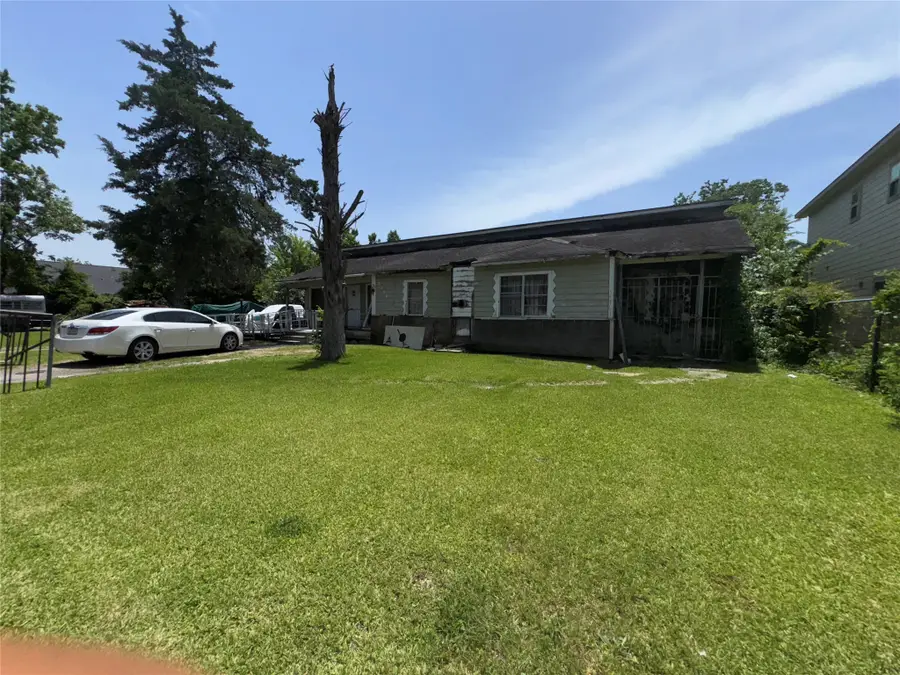 9034 Everglade Drive, Houston, TX 77078 - Image #3