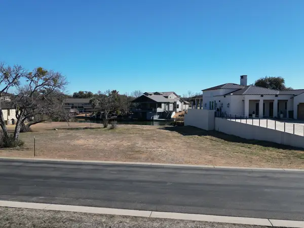 2811 Fault Line Drive, Horseshoe Bay, TX 78657