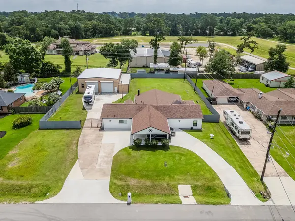 11910 E Morgan Dr Drive, Houston, TX 77065