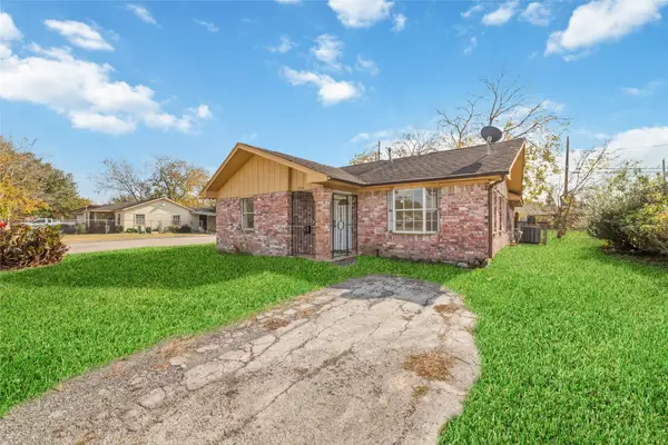 8446 Norvic Street, Houston, TX 77029