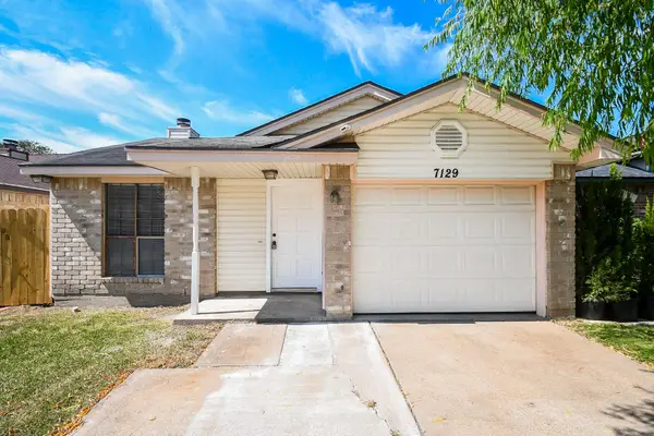 7129 Village Lake Drive, Cypress, TX 77433