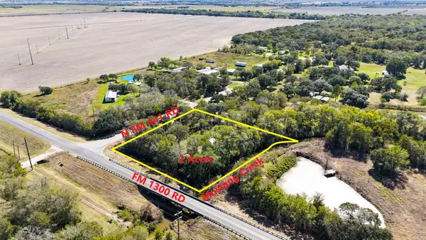 6253 N Fm 441 Road, El Campo, TX 77437