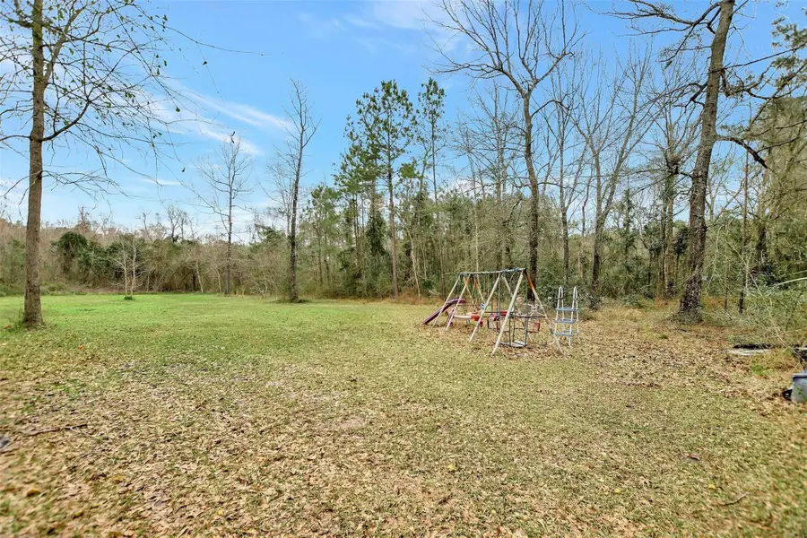 111 Bonnie Creek Drive, Coldspring, TX 77331 - Image #2