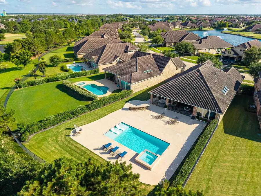 87 Lake View Loop, Fulshear, TX 77441 - #2