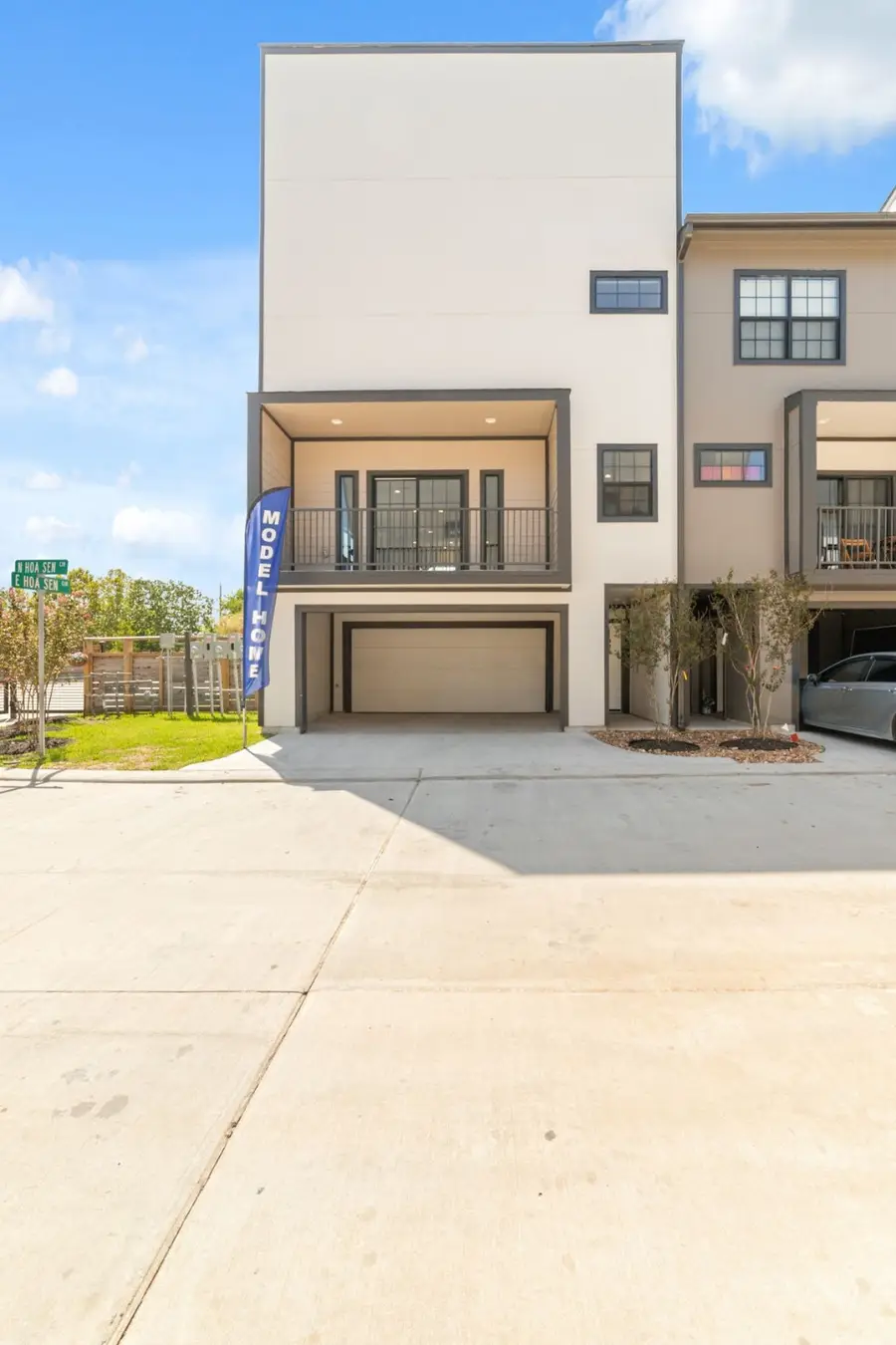 11932 S Hoa Sen Circle, Houston, TX 77072 - Image #2