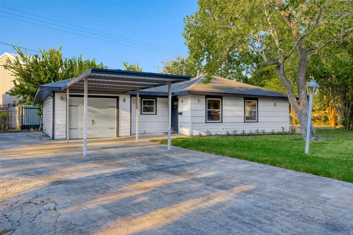 4 Carlota Court, Houston, TX 77074 - Image #1