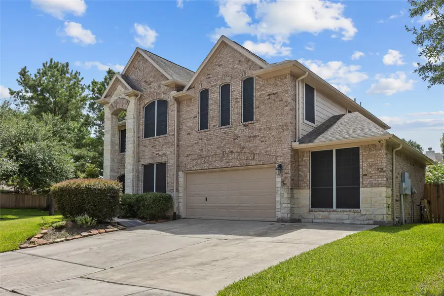 26036 Kings Mill Crest Drive, Kingwood, TX 77339 - Image #2