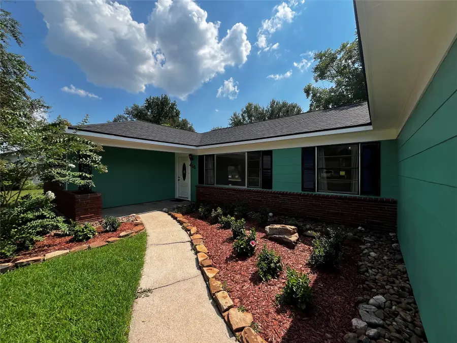 416 Azalea Drive, Baytown, TX 77520 - Image #3