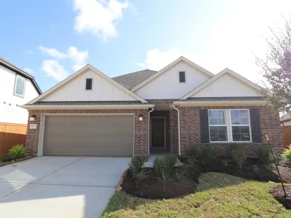 14129 Baikal Manor Drive, Santa Fe, TX 77510