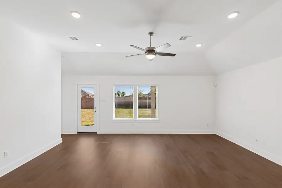 14129 Baikal Manor Drive, Santa Fe, TX 77510 - Image #3