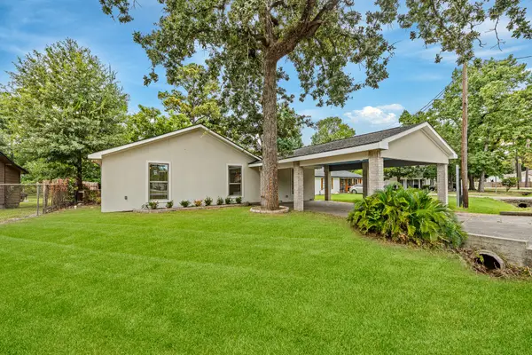 5518 Bretshire Drive, Houston, TX 77016