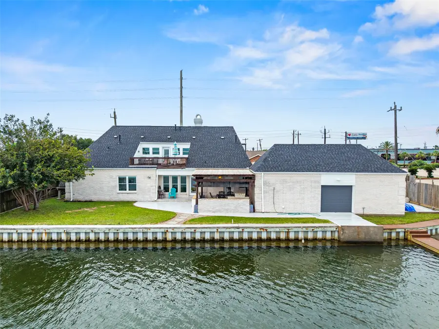 36 S Shore Drive, Galveston, TX 77551 - #2