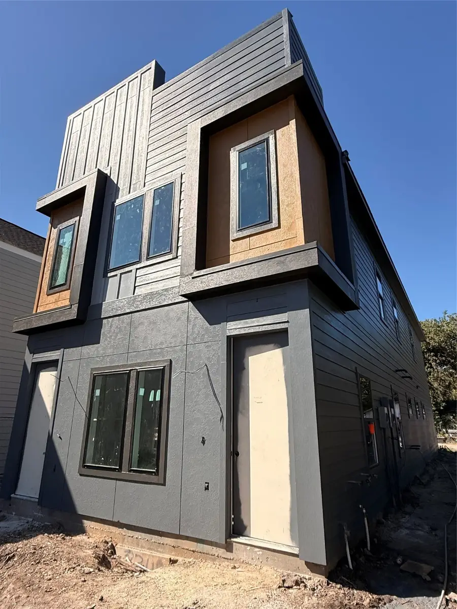 7349 Sandle Street #A-B, Houston, TX 77088 - Image #3