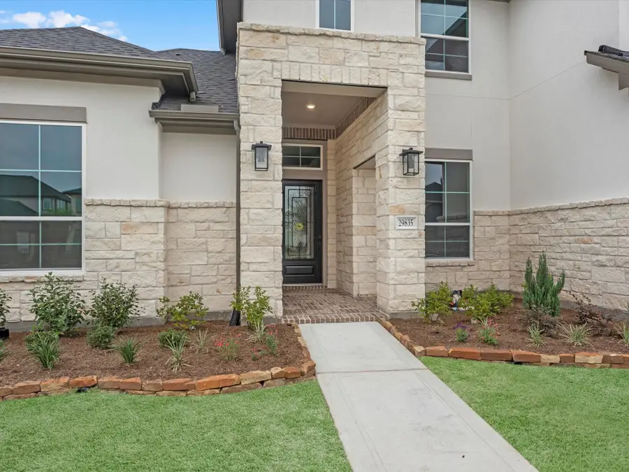 29835 Longleaf Grove Lane, Fulshear, TX 77441 - Image #2