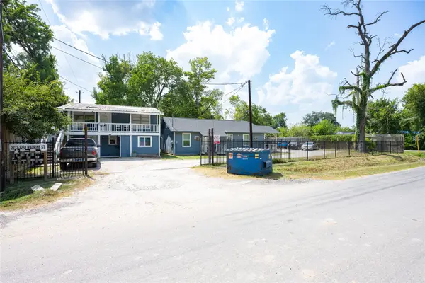 2232 Maurine Street, Houston, TX 77039