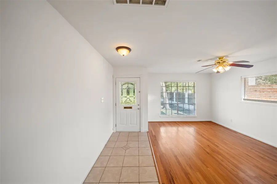 4009 Brookwoods Drive, Houston, TX 77092 - Image #2