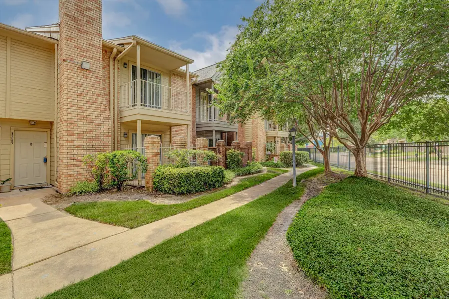 11201 Lynbrook Drive #3702, Houston, TX 77042 - Image #2