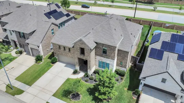 19910 Southern Stream Drive, Cypress, TX 77433