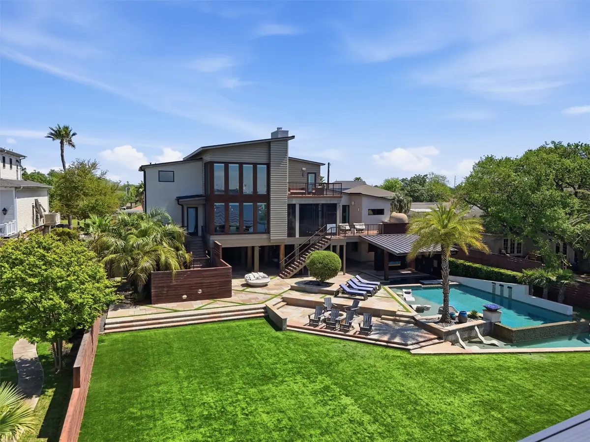 1721 Bayou Shore Drive, Galveston, TX 77551 - #1