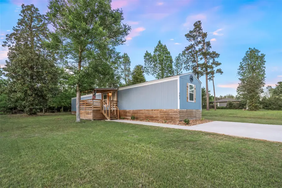 303 W Lone Oak Road, Onalaska, TX 77360 - #2