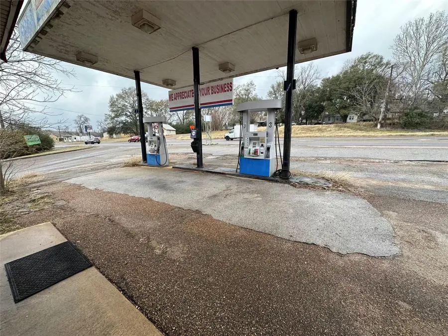 200 N Frankston Highway, Frankston, TX 75763 - #3