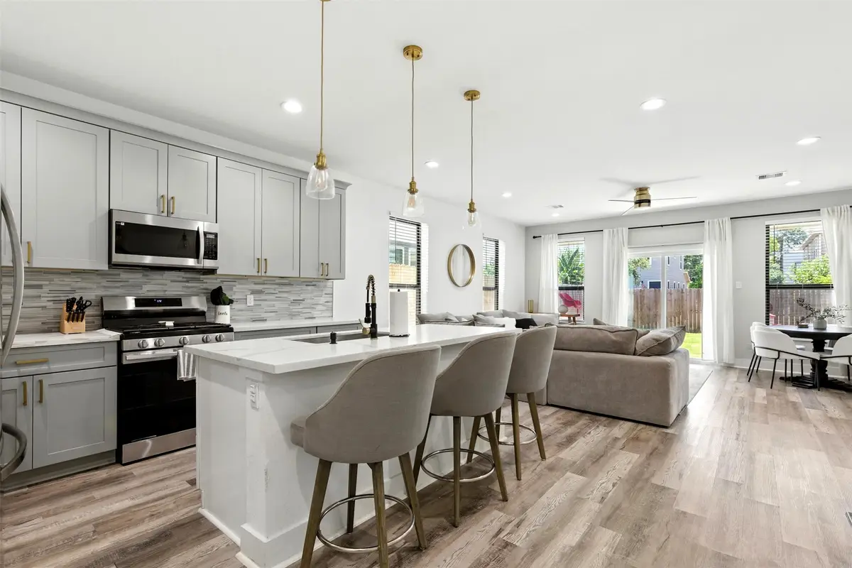 7711 Willow Street, Houston, TX 77088 - Image #1