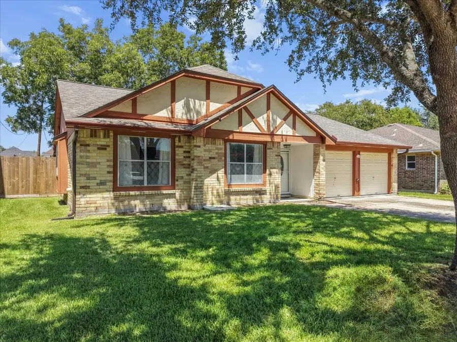 2790 Pinewood Drive, League City, TX 77573 - #3