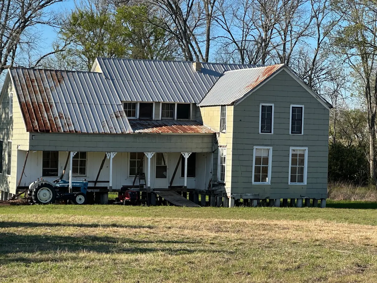 730 Tx-237, Fayetteville, TX 78940 - Image #1