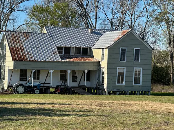 730 Tx-237, Fayetteville, TX 78940