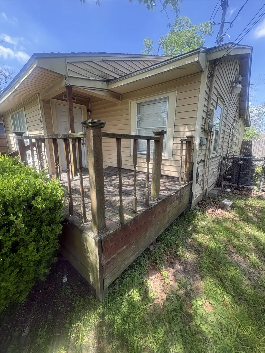 7405 Carothers Street, Houston, TX 77028 - #2