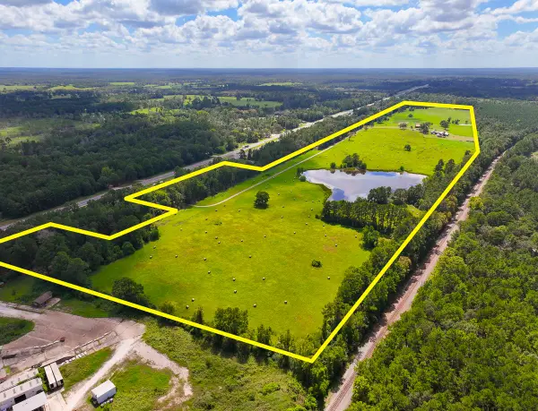 567 Tamie Lowe Road, Moscow, TX 75960