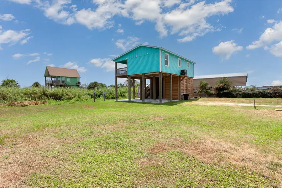 1938 Moms Road, Port Bolivar, TX 77650 - #2