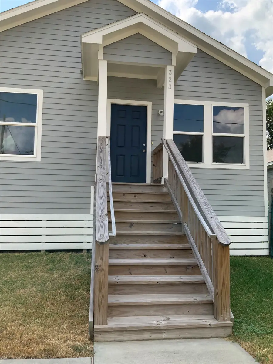 323 E Murrill Street, Baytown, TX 77520 - #3