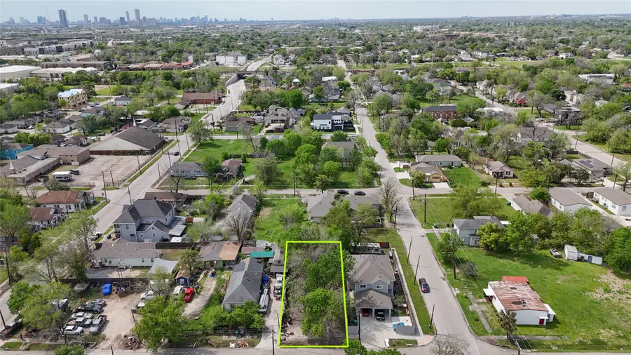 1917 Davis Street, Houston, TX 77026 - #2