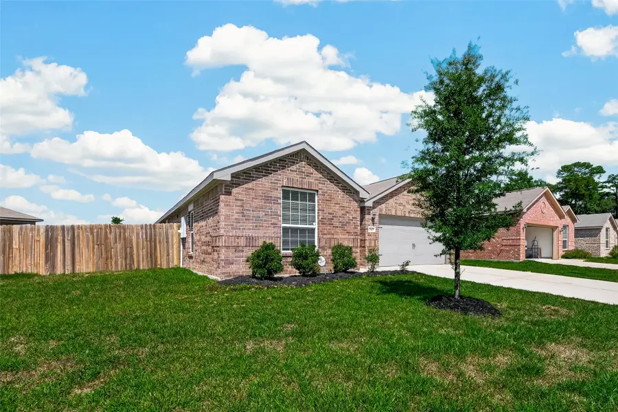 25405 Glacier Lake Drive, Cleveland, TX 77328 - #2