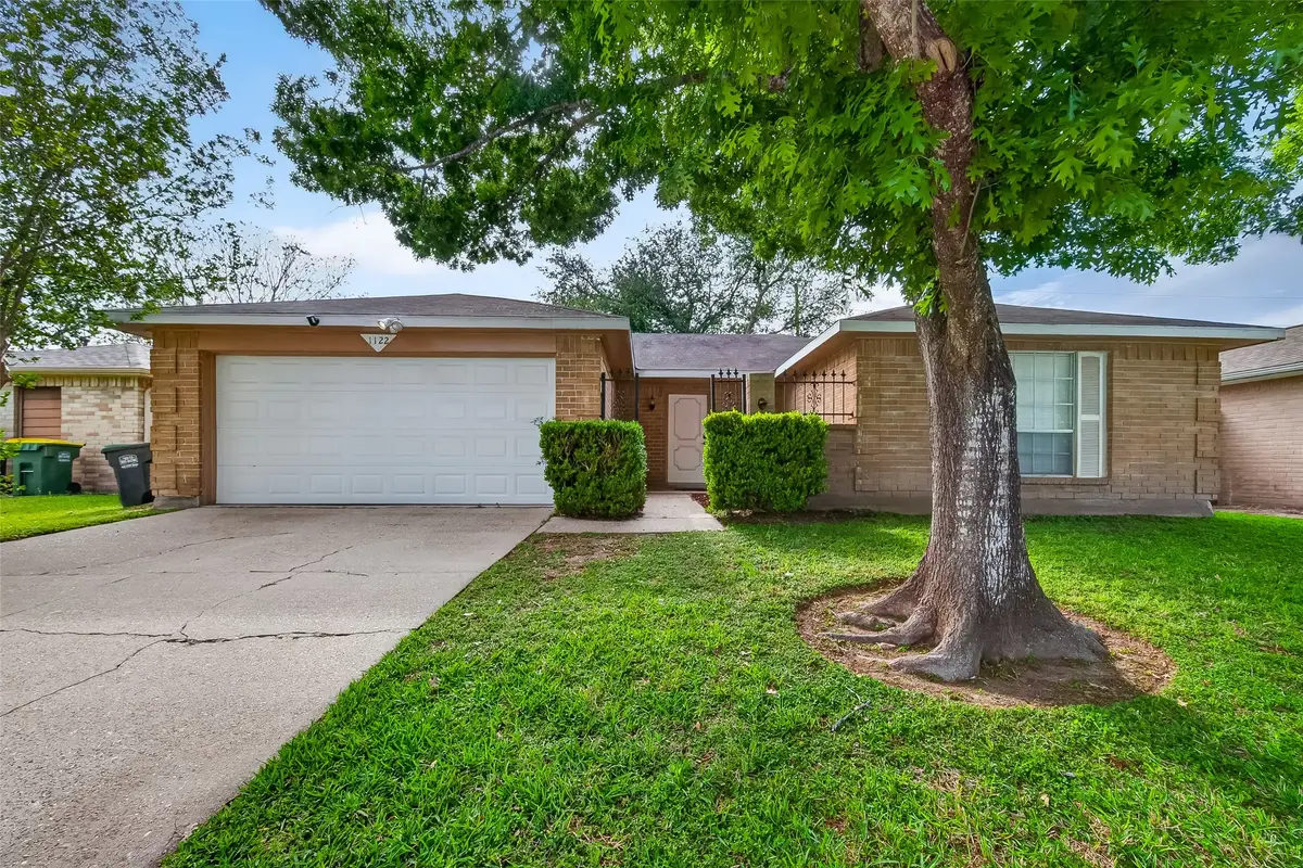1122 Woodbridge Avenue, Pearland, TX 77584 - #1
