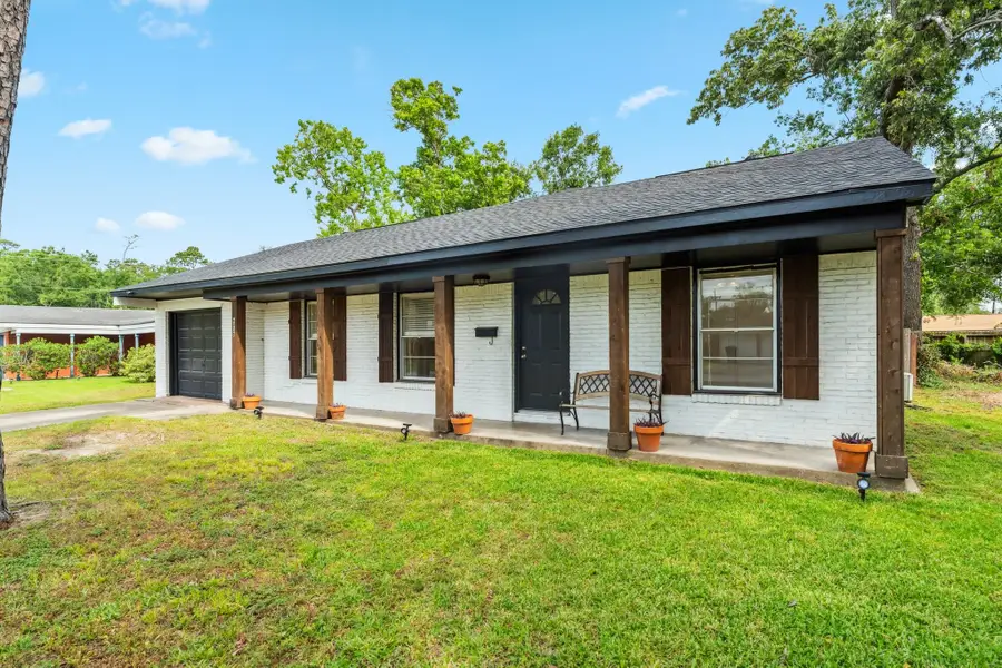 6038 Woodbrook Lane, Houston, TX 77008 - Image #2