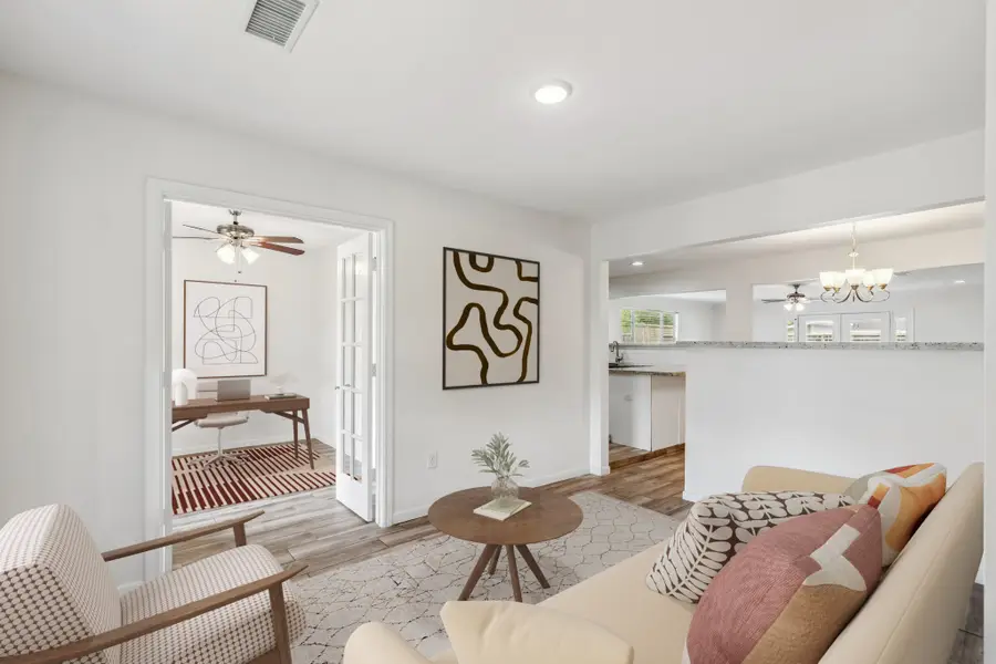 6038 Woodbrook Lane, Houston, TX 77008 - Image #3