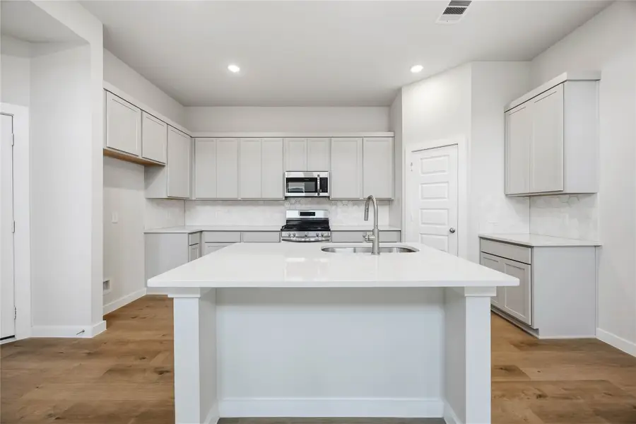 1204 Lilly Lane, Bellville, TX 77418 - #3