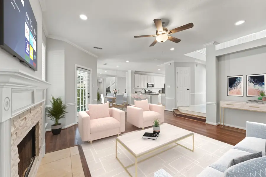 43 S Spiral Vine Circle, The Woodlands, TX 77381 - Image #2