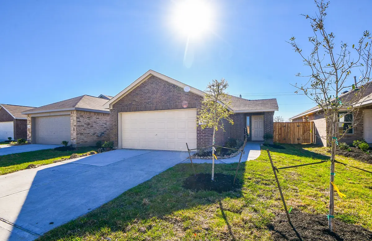 9315 Sierra Point Way, Baytown, TX 77521 - #1