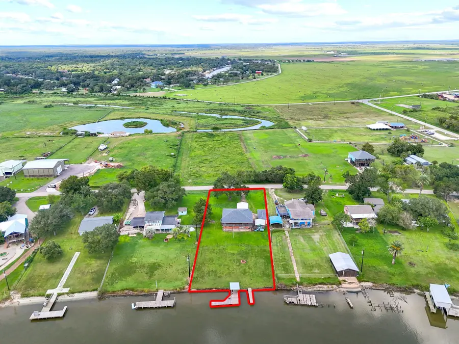 2342 County Road 297, Sargent, TX 77414 - Image #3