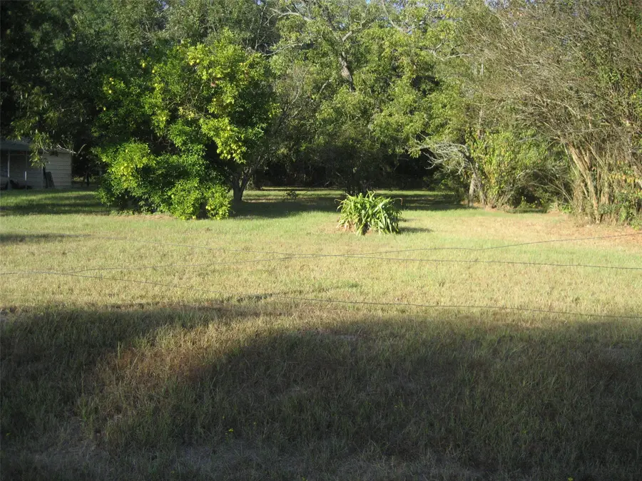 108 County Road 2122, Crockett, TX 75835 - Image #2